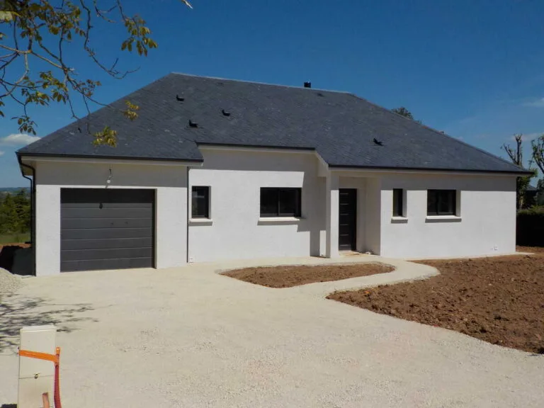 Construction maison moderne sur CABANES (Aveyron)