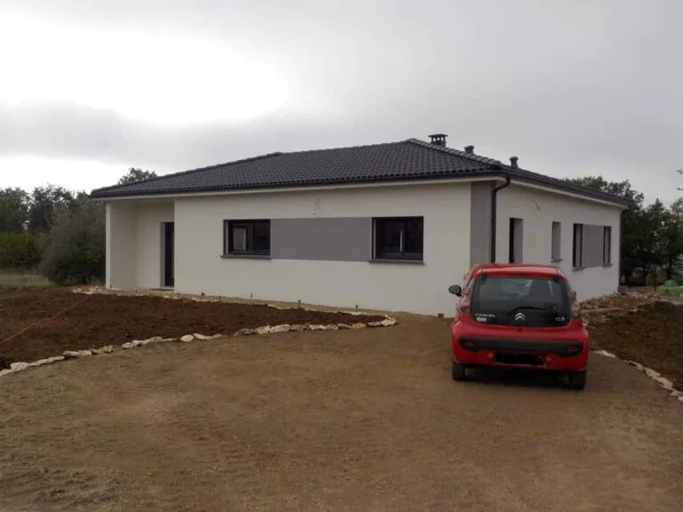 Maison moderne sur Combefa